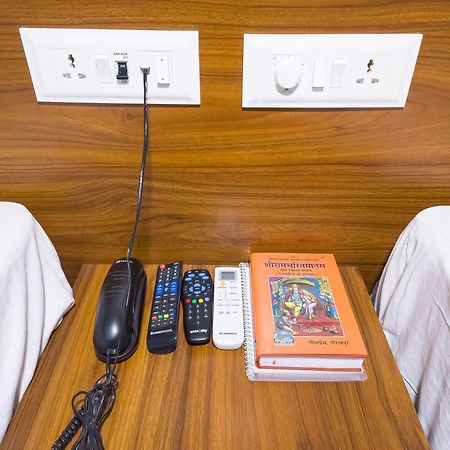 Hotel Amritara Ramila Kutir à Ayodhya Extérieur photo