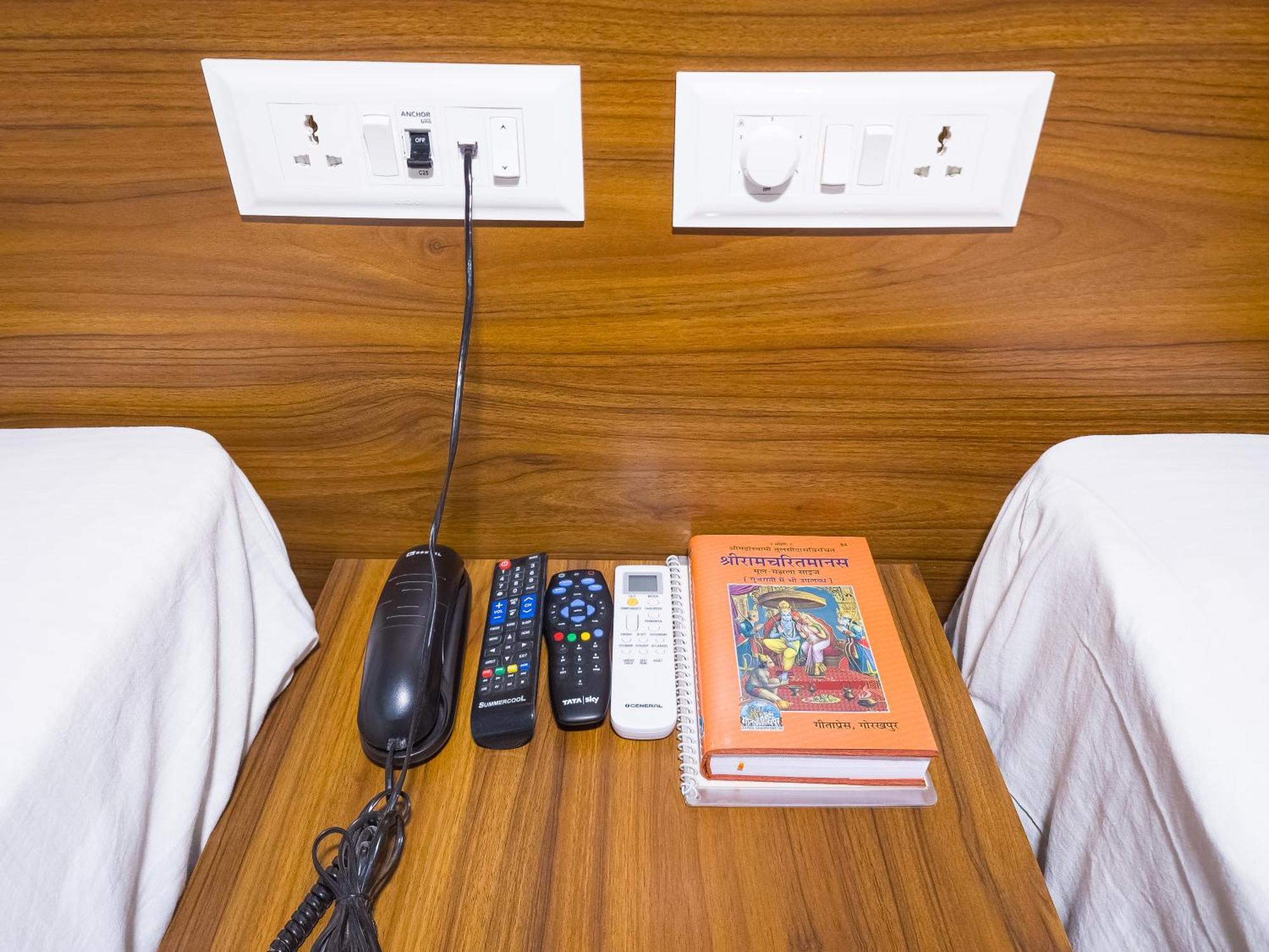 Hotel Amritara Ramila Kutir à Ayodhya Extérieur photo